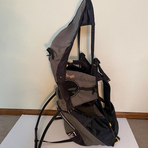 Evenflo Other - Evenflo Cross Country Snugli Child Hiking Backpack